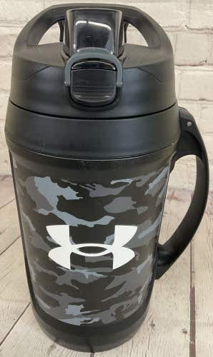 Under Armour 64oz Playmaker Insulated Jug Side and Top Handles Push Button Camo