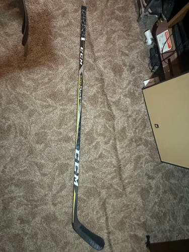 Used Senior CCM Ultra Tacks 2.0 Left Hand Hockey Stick Pro Stock