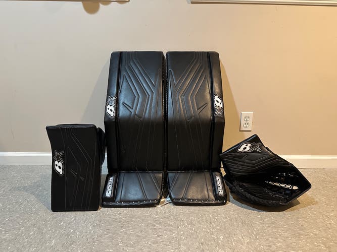 Brian's Iconik 32+1.5 Goalie Full Set