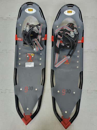 Used Atlas 30" Snowshoes