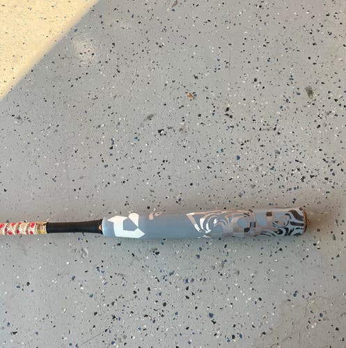 Used 2023 DeMarini Composite 23 oz 32" Whisper Bat