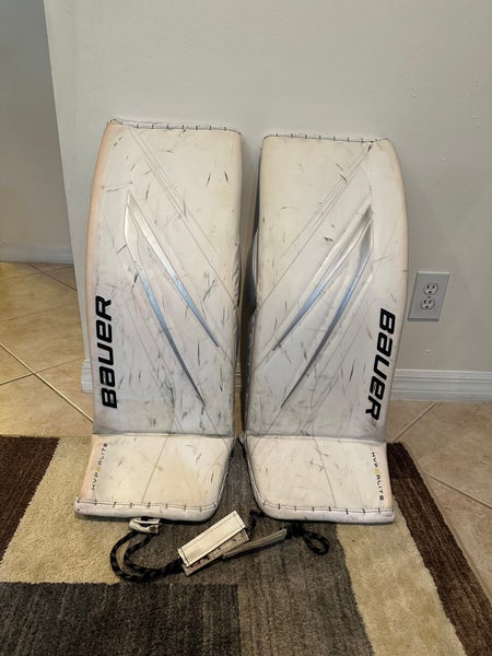 Used Bauer Hyperlite 2 Goalie Leg Pads