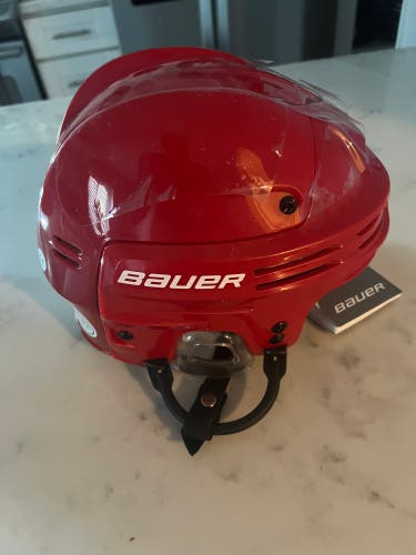 Large Red Bauer 4500 Hockey Helmet