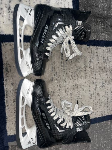 Used Bauer   8 Supreme Mach Hockey Skates