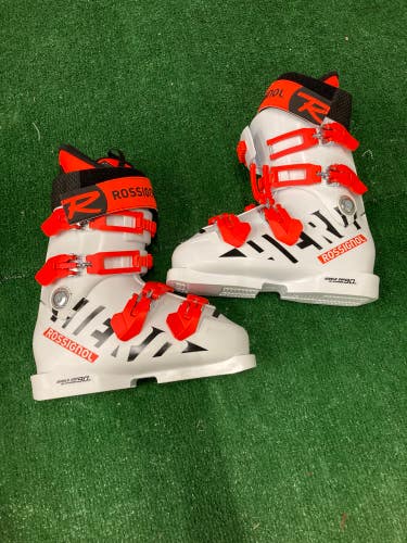 New Kid's Rossignol Hero World Cup 90 SC Racing Ski Boots Soft Flex (23.5 - 276mm)