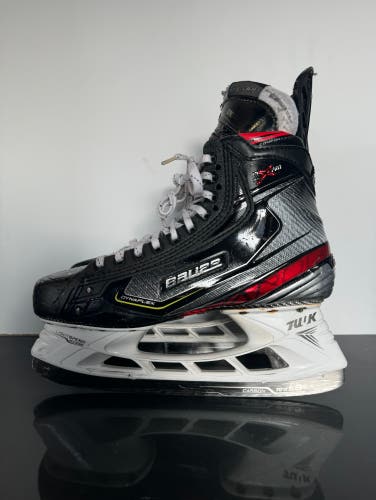 NHL Gently Used Senior Bauer Pro Stock 8.5 D Vapor 2X Pro Hockey Skates Made In Canada