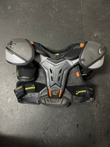 CCM XF Pro Shoulder Pads