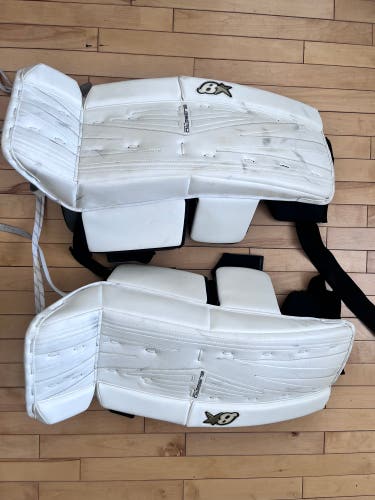 Used  Brian's Subzero 6.0 Goalie Leg Pads