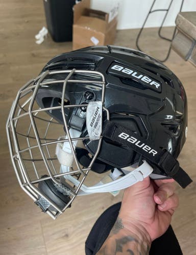 Used Medium Bauer IMS 5.0 Helmet