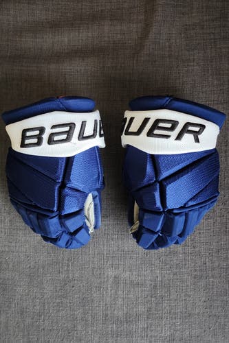 Bauer Vapor Hyperlite 13" Tampa Bay Lightning Pro Stock Gloves