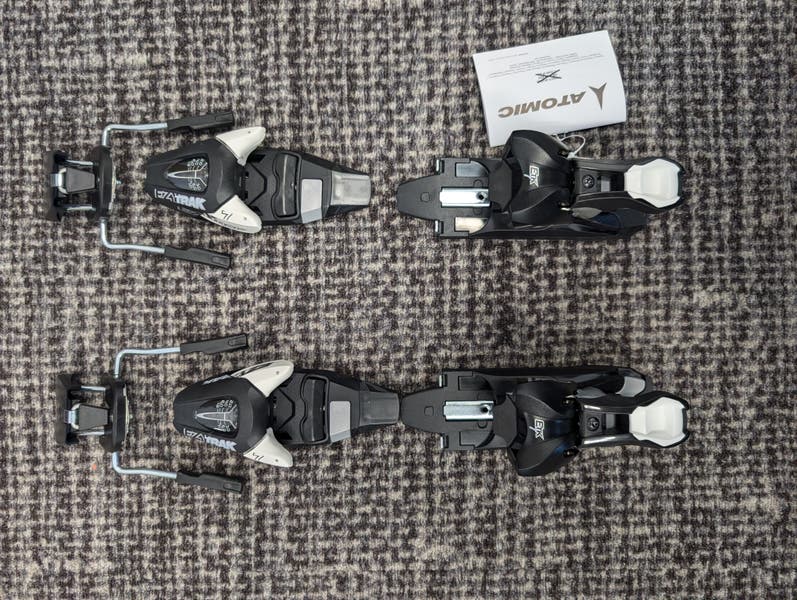 New Jr. Atomic E Ezytrak 7 B90 All Mountain Ski Bindings