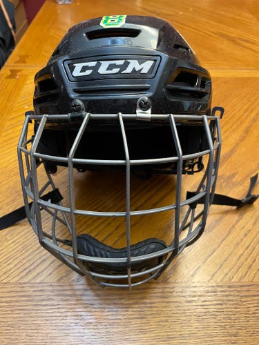 Ccm Tacks 710 Senior Medium Hockey helmet With Cage