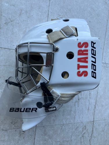 Sr M/L Bauer 960 Goalie Mask