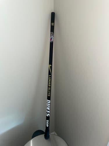 JAMES MADISON DUKES Team Issued NIKE LUNAR ELITE Womens Lacrosse Shaft