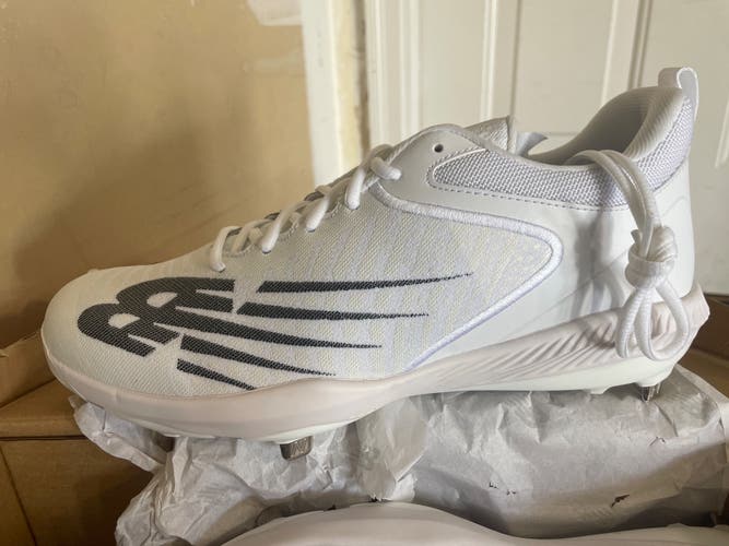 New Balance Metal Baseball Cleats