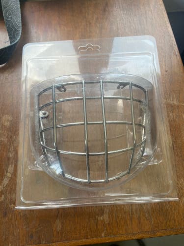 Bauer 950x goalie cage