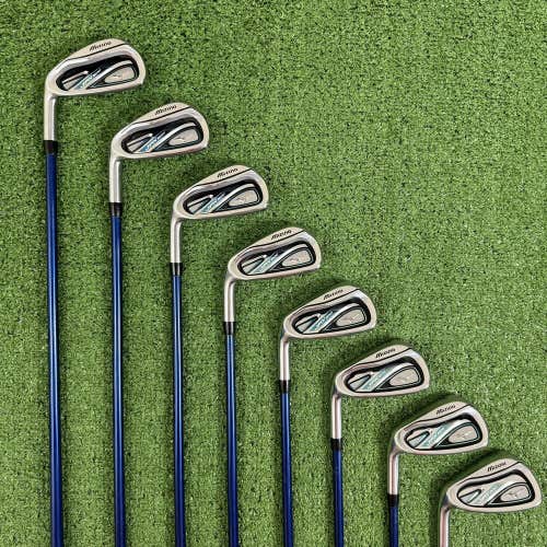 Mizuno JPX 800 Iron Set 4-PW GW Project X 4.5 Graphite Senior Left Handed +1”