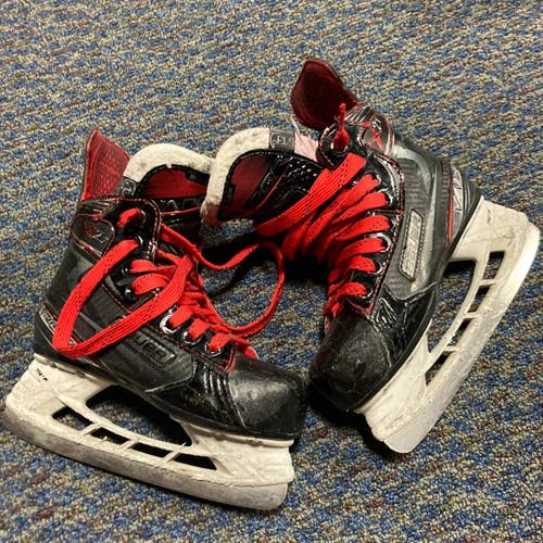 Bauer Vapor X2.7 Hockey Skates | Youth 13 | Regular