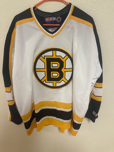 CCM Boston Bruins jersey