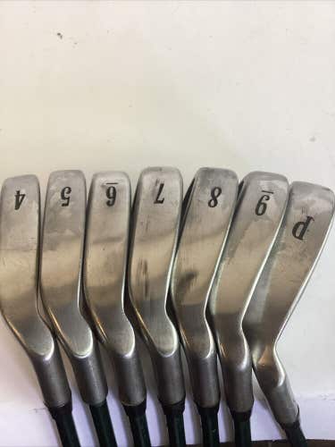 Nickent Rafale Iron Set 4-PW With Regular Graphite Shafts