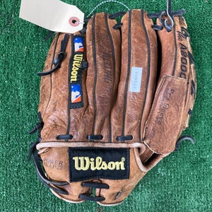 Brown Used Wilson A2000 Right Hand Throw Baseball Glove 11.5"