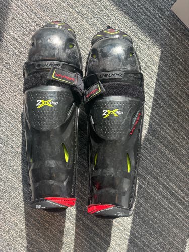 Used Junior Bauer Vapor 2X Pro Shin Pads 12"