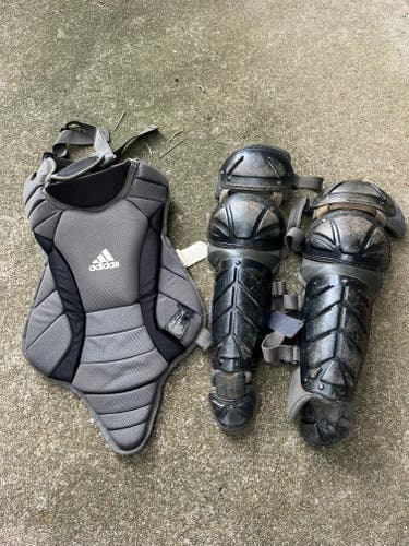 Used Youth Adidas Catcher's Set Chest & Shin Guards (Chest 15”)