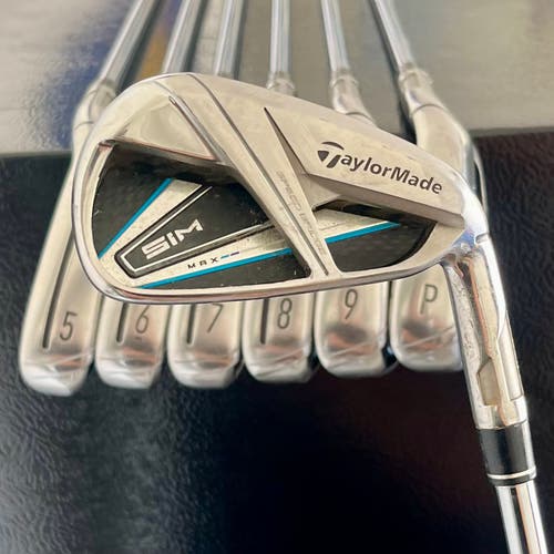 TAYLORMADE SIM MAX IRON SET