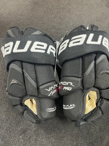 Bauer APX PRO Gloves 13” black brand new