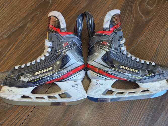 Used Senior Bauer Vapor 2X Pro Hockey Skates Regular Width 7.5 With Pulse TI Steel