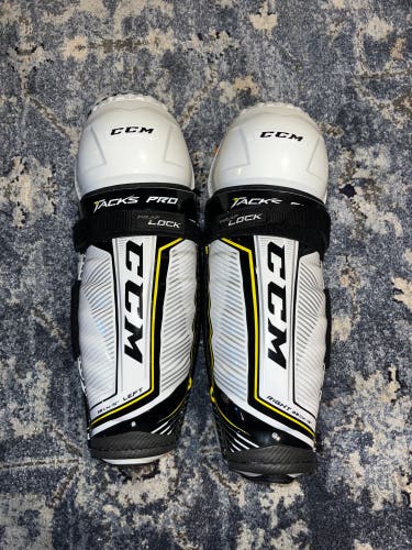 NEW CCM TACKS PRO SHIN PADS 15”