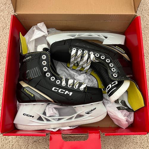 Brand New CCM Tacks AS560 Senior Ice Skates Size 7 Regular