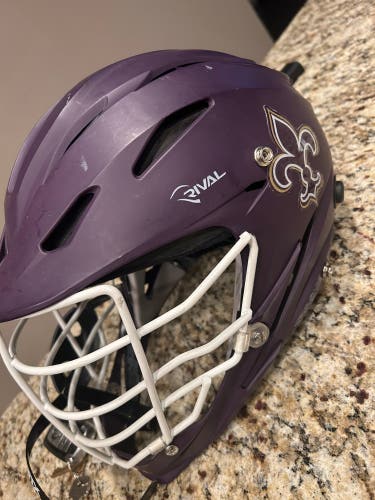 Lacrosse rival lacrosse helmet small/medium