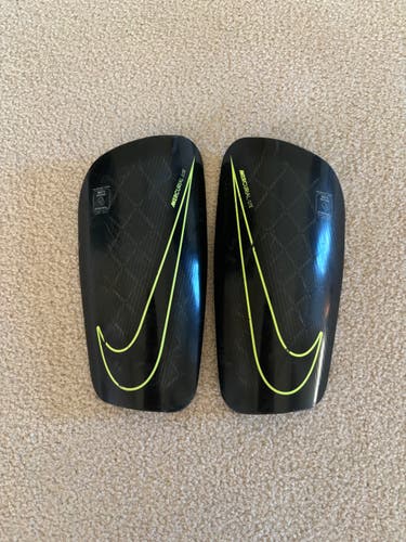 Used Nike Mercurial Lite Shin Guards Black & Volt Large