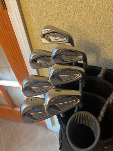 Mizuno JPX900 Forged Irons - KBS C-Taper 120S