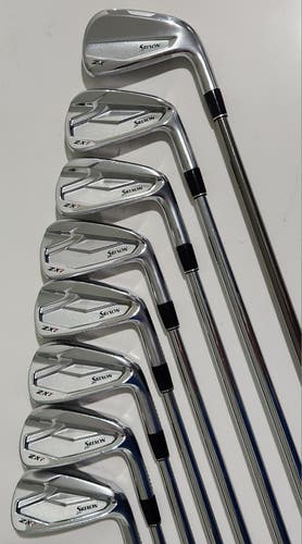 Used Men's Srixon ZX7 Right Handed Iron Set - Stiff Shaft Set 8 Pieces Graphite/Steel Shaft