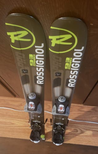 93cm Kids Skis ROSSIGNOL EXP. E PRO with KIDS ROSSIGNOL COMP KIDS 4.5 Bindings *USED* CLEAN