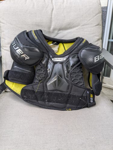 Used Large Senior Bauer Supreme S29 Shoulder Pads