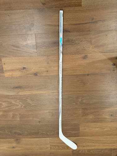 New Bauer Left Hand P28 Proto-R Hockey Stick