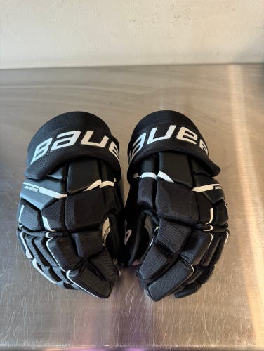 New Bauer 14"  Supreme M3 Gloves