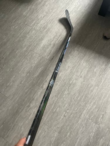 Used Intermediate Bauer Left Hand P28  Proto R Hockey Stick