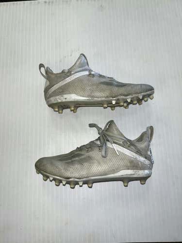 Used Adidas Unknown Junior 04 Baseball & Softball Cleats