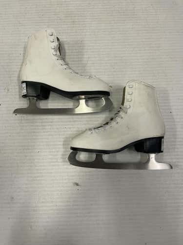 Used American Athletic Figure Senior 7 Women's Figure Skates