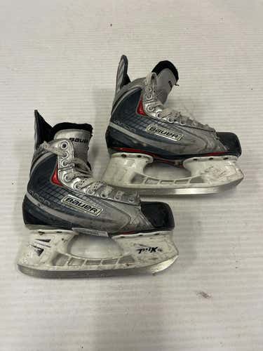 Used Bauer X2.0 Ee Junior 02.5 Ice Hockey Skates