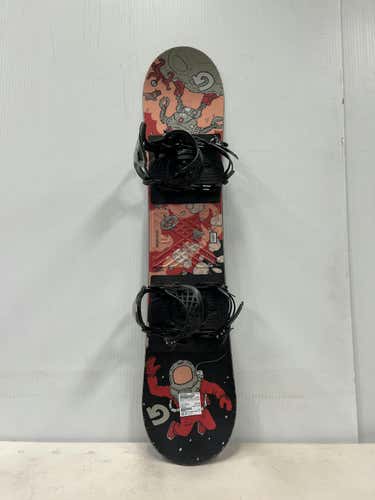 Used Burton Ltr- Sm Md Matrix Bindings 120 Cm Boys' Snowboard Combo