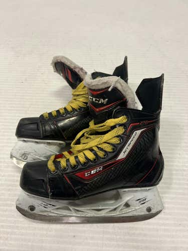 Used Ccm 270 Intermediate 4.5 Ice Hockey Skates