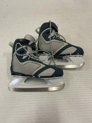 Used Dr Wms 6 Senior 6 Soft Boot Skates