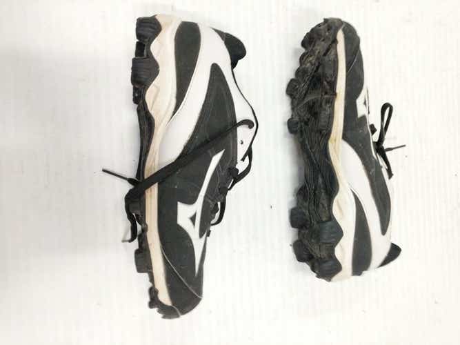 Used Mizuno Unknown Senior 8.5 Baseball And Softball Cleats