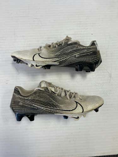 Used Nike Senior 10 Football Cleats