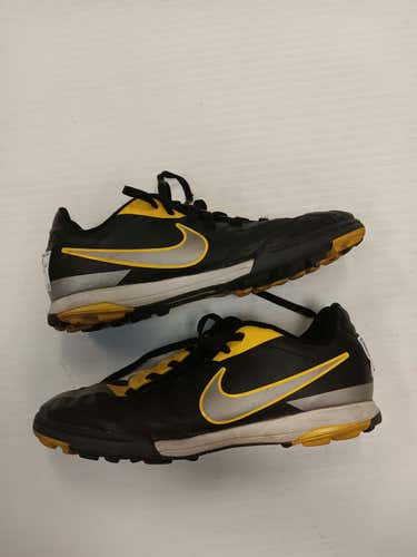 Used Nike Senior 6 Indoor Soccer Turf Shoes